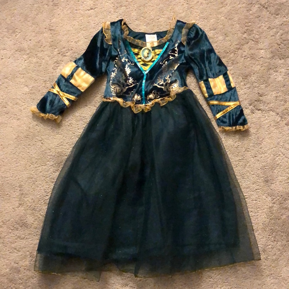 Authentic Disney Store Merida Costume!